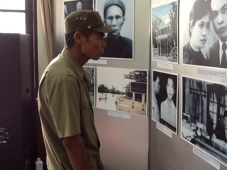 นิทรรศกาล“พลเอกหวอเหงียนย้าบ - ผู้บัญชาการที่ยิ่งใหญ่ของกองทัพประชาชนเวียดนาม” - ảnh 2